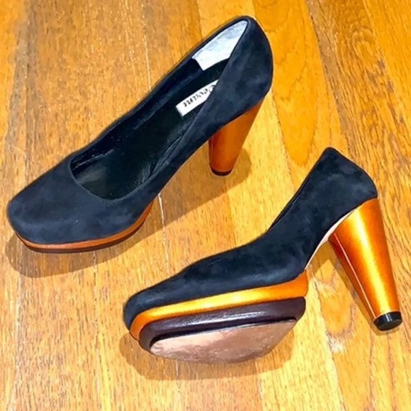DEVANI PLATFORM PUMPS SIZE 7 - Picture 1 of 11